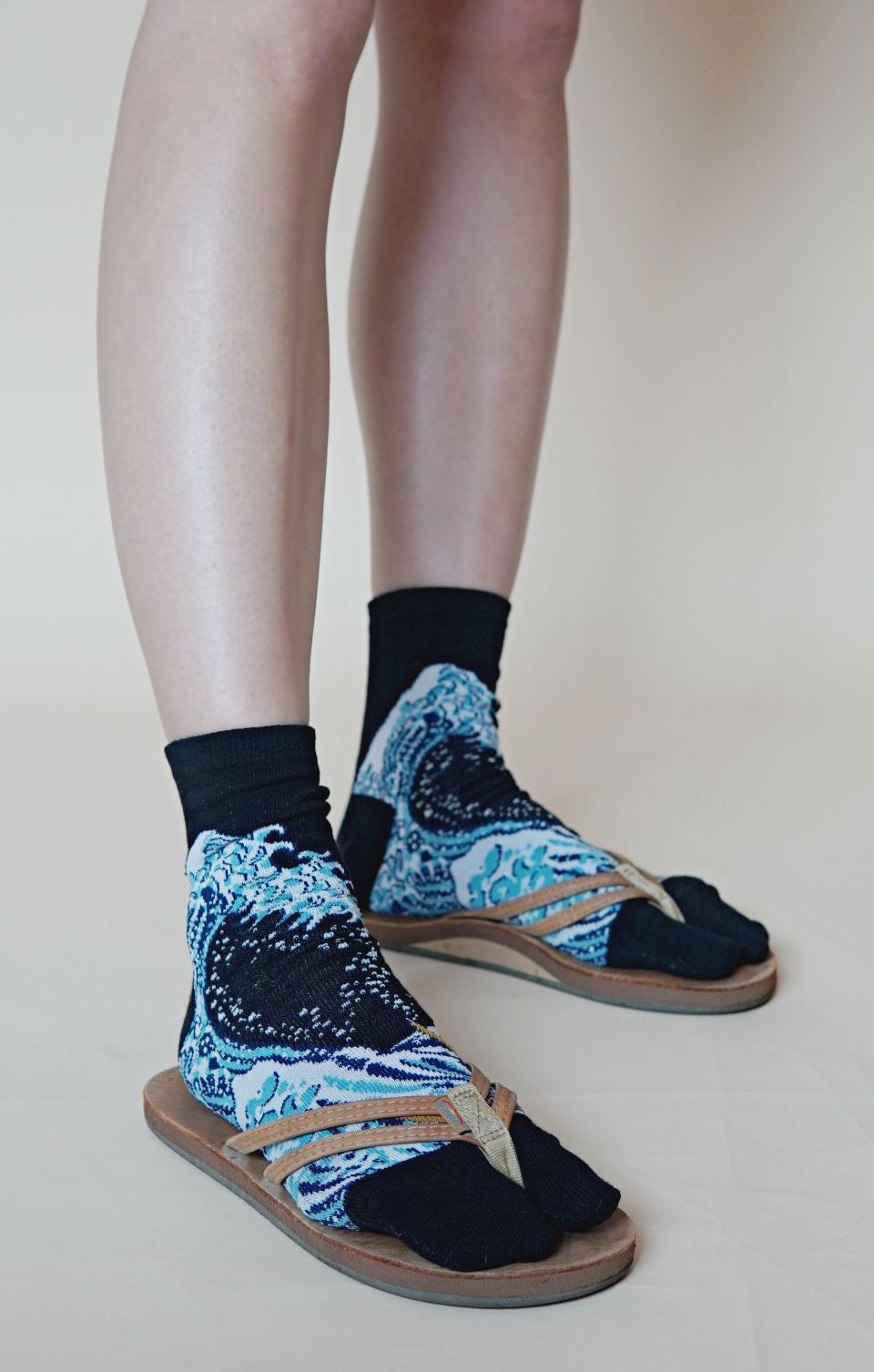 Hokusai The Great Wave Off Kanagawa Tabi Socks
